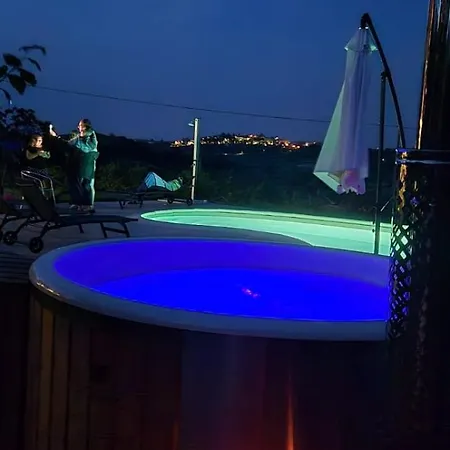Villa Luxury Vista Vigneti-piscina Privata Agliano Terme