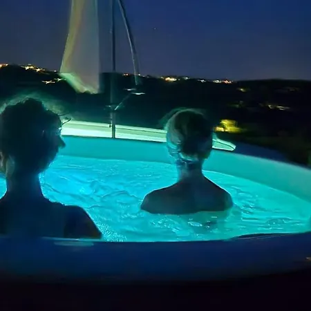 Lux Vista Vigneti Unesco-piscina E Idromassaggio Βίλα