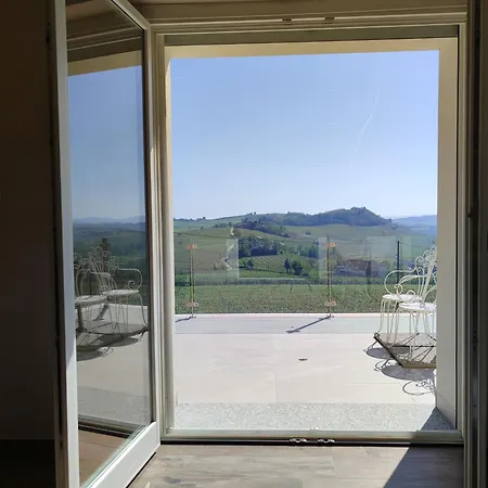 Lux Vista Vigneti Unesco-piscina E Idromassaggio Βίλα