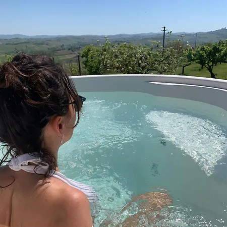 Luxury Vista Vigneti-piscina Privata * Agliano Terme