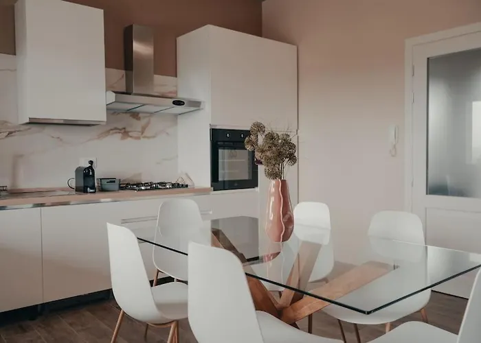 Lux Vista Vigneti Unesco-piscina E Idromassaggio Villa