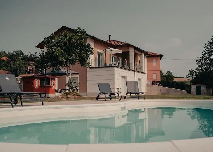 Villa Lux Vista Vigneti Unesco-piscina E Idromassaggio Agliano Terme